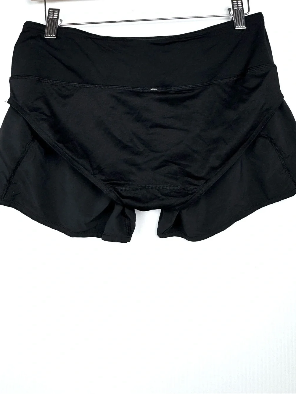 Lululemon Speed Up Short Hi-Rise size 8